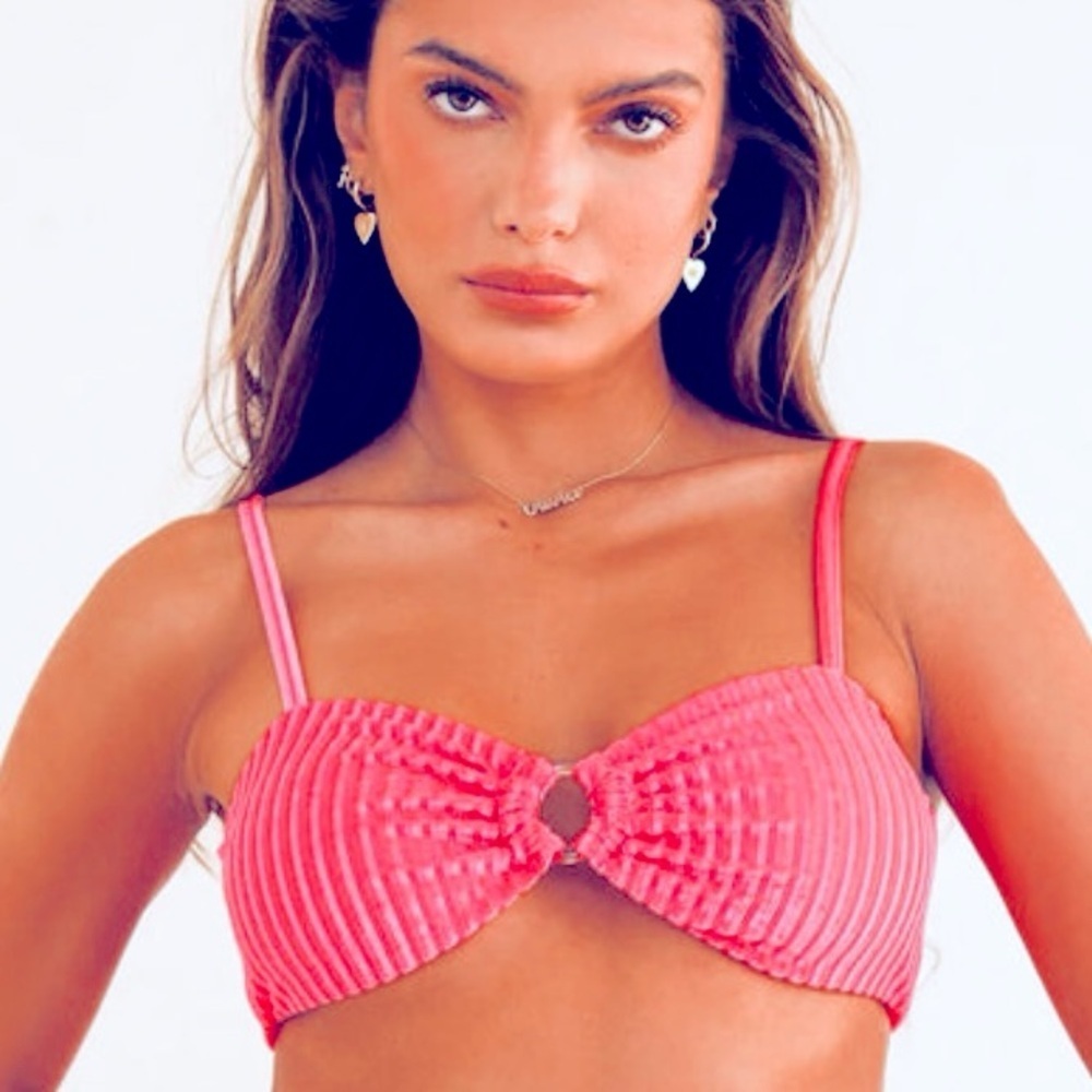 NWT Dippin Daisy's Velvet Ribbed Bandeau Bikini Top in Hot Pink Size Small
